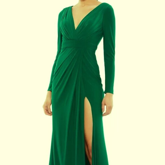 Mac Duggal Emerald Green Long Sleeve Jersey Sheath Gown